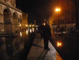 Italy, Venice – statue and lamp, Nov. 2012