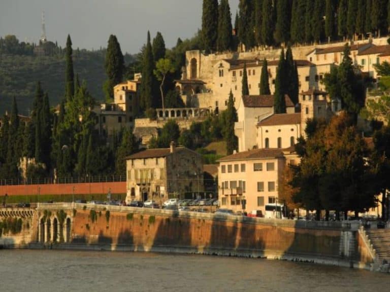 Italia, Verona – argine 2011 (Verona)