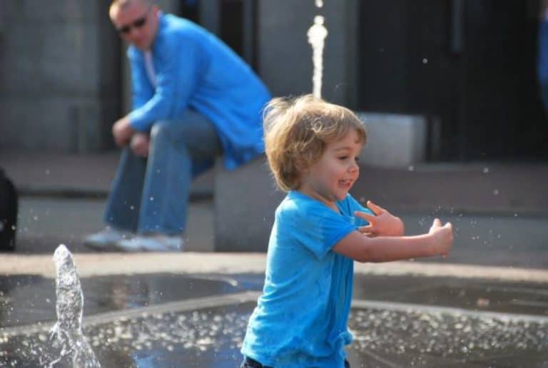 Inghilterra, Kingston  – azzurro, marzo 2012