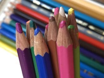 England-London-coloured pencils
