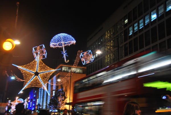 England, London – Xmas light 4, 2011 (Londres)