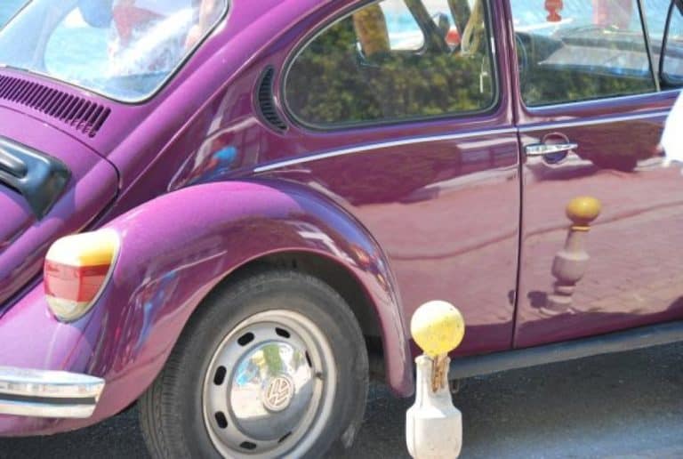 Macedonia, Ohrid – automobile viola, 2011 (Ohrid)