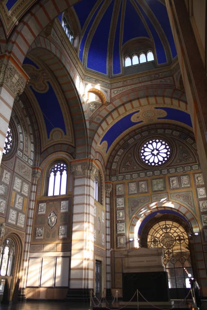 Milan, monumentale – light is in, Jan.2015 (Milan)