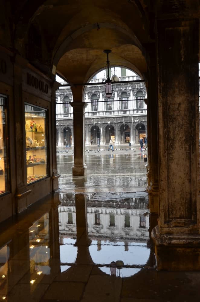 morning – reflection, Oct.2015 (Venecia)