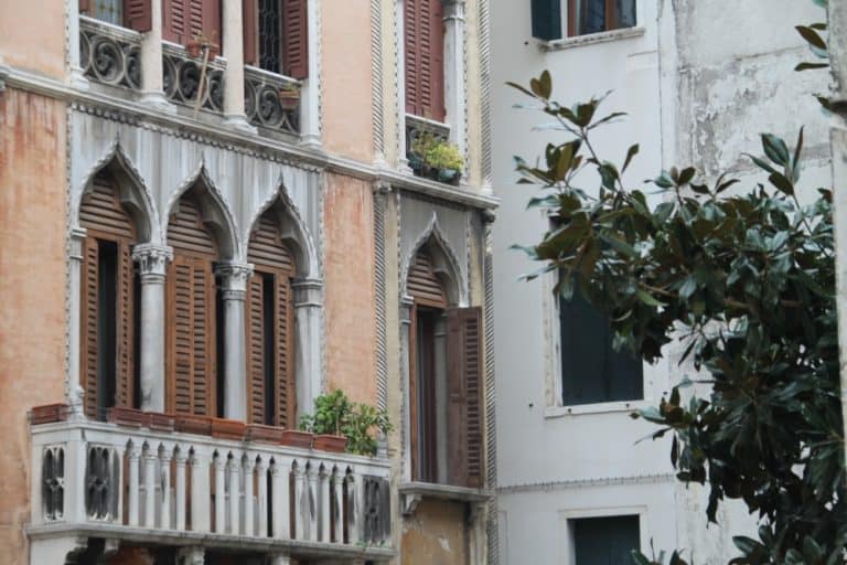 morning – typical house, Oct.2015 (Venecia)