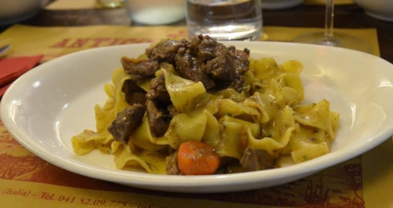 restaurant – pasta, Oct.2015 (Venecia)