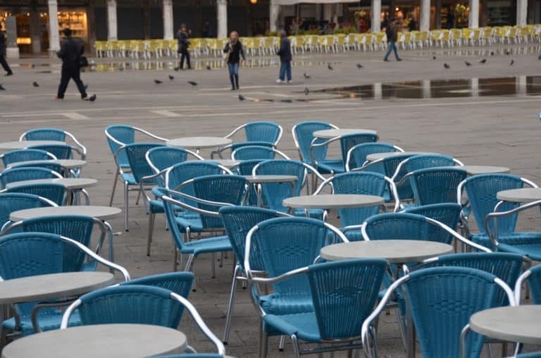 morning – blue chairs, Oct.2015 (Venecia)
