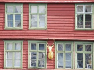 ノルウェー、ベルゲン－城の窓 2009年