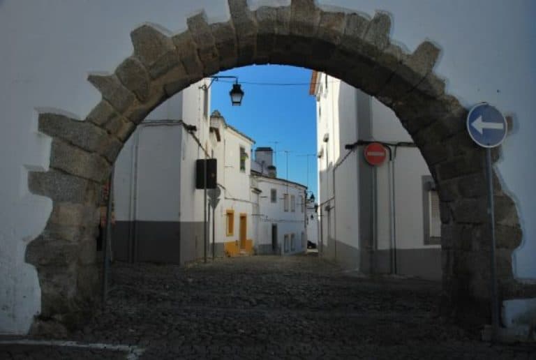 Portogallo, Evora – arco, 2011 (Alentejo)