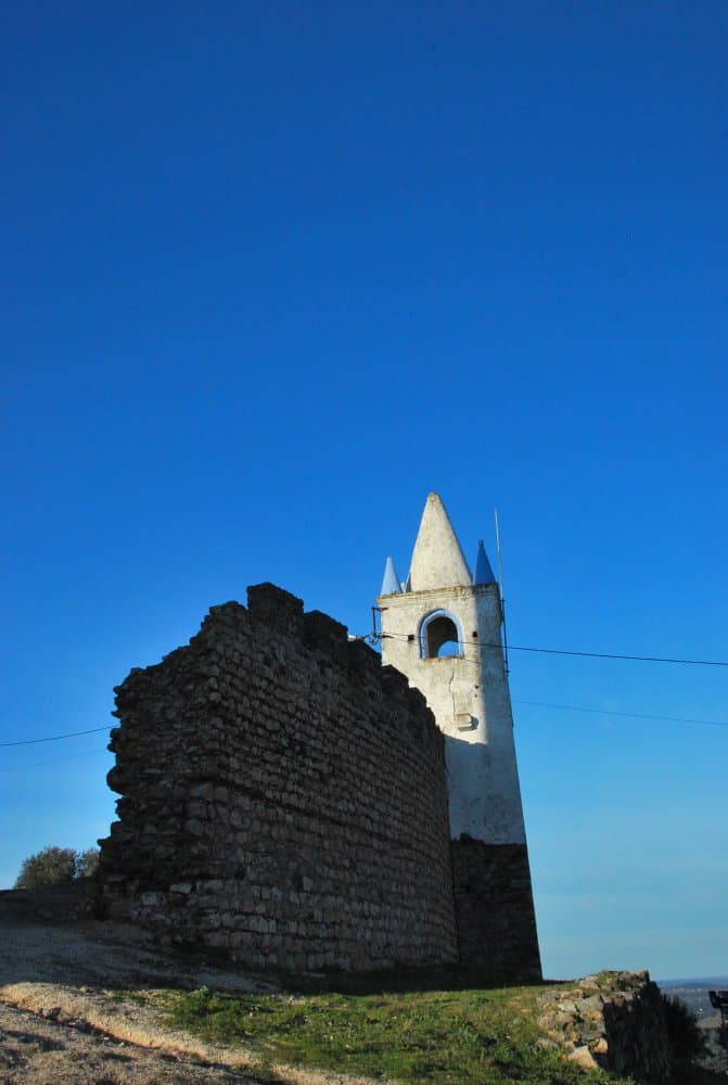 Portugal, Arraiolos – blue sky, Dec.2011 (Alentejo)