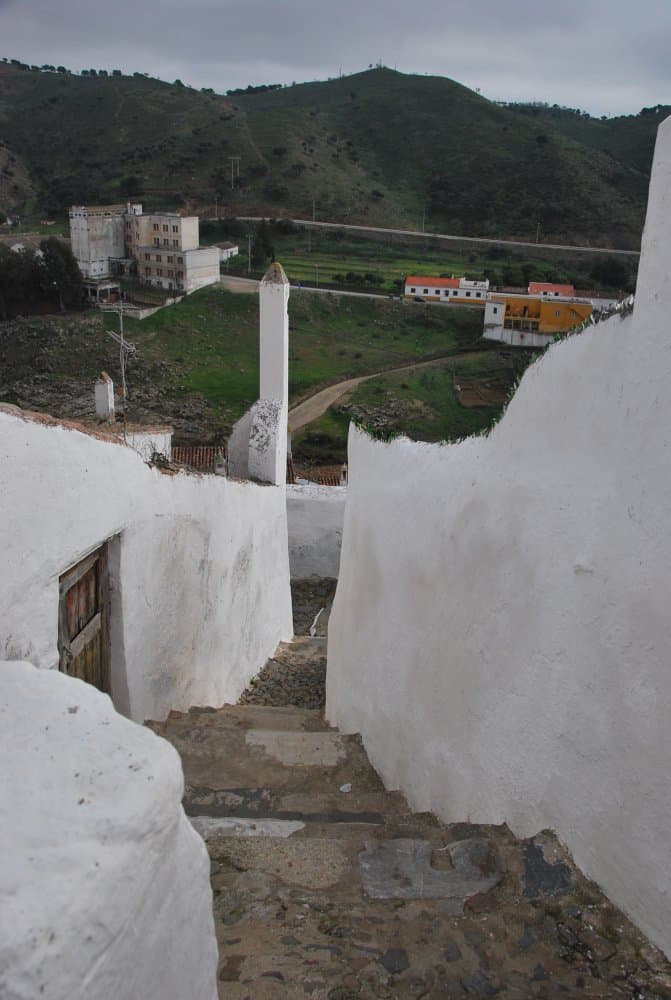 Portogallo, Mertola – scendere, gennaio 2012 (Alentejo)