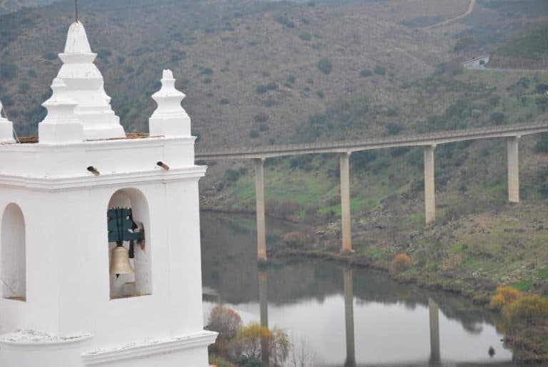 Portogallo, Mertola – campana, gennaio 2012 (Alentejo)