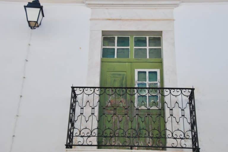 Portugal, Vila Vicosa – window, Dec.2011 (Alentejo)