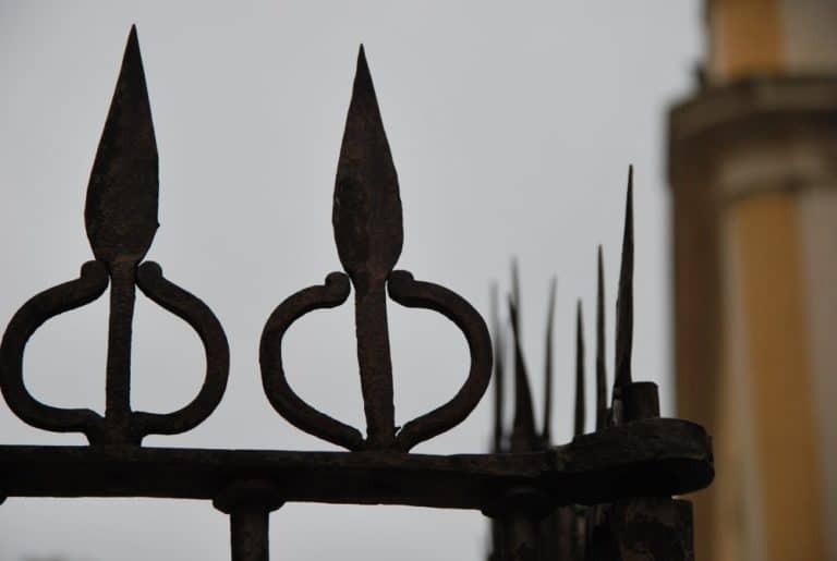 Spain, Cordoba – fence, Dec. 2010 (Andalucía) (Córdoba)