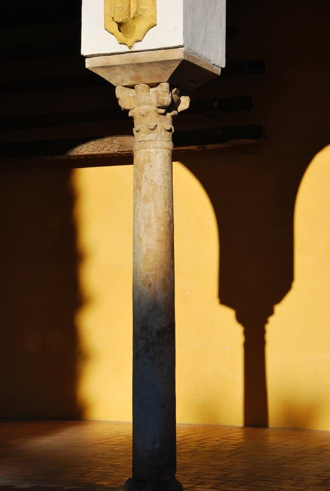 Spain, Cordoba – pillar, Dec. 2010 (Andalucía) (Córdoba)