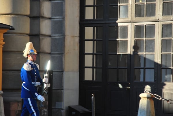 Sweden, Stockholm – guardsman, 2011 (Estocolmo)