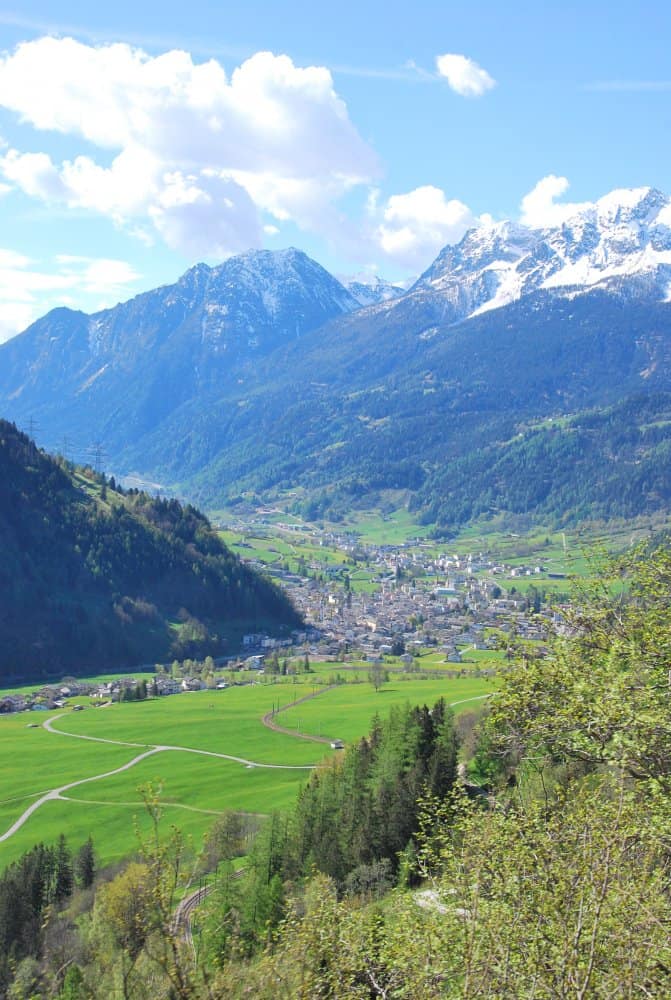 Svizzera, Bernina Express – vista verticale, maggio 2012