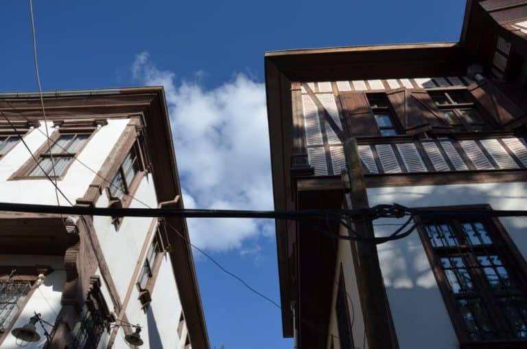 Turkey, Ankara – looking up, Aug.2012 (Ankara)