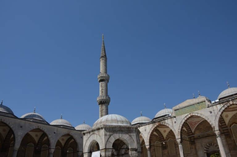 Turkey, Istanbul – minaret, Aug.2012 (Estambúl)