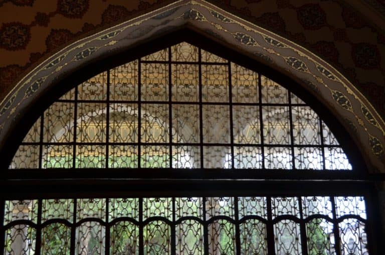Turkey, Istanbul – gorgeous window, Aug. 2012 (Estambúl)