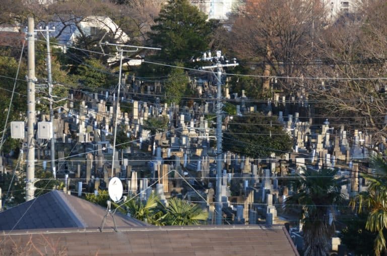 日本、東京、谷中―墓地 2015年1月 (東京)