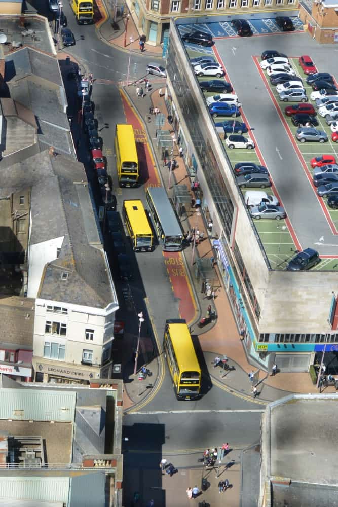 dalla torre – autobus gialli, Mag.2016 (Blackpool)