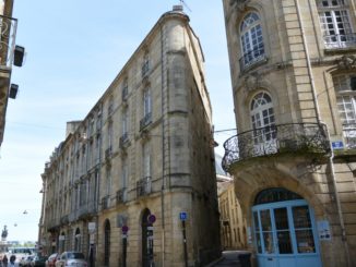 Place de la Bourse – girl 1, May 2016