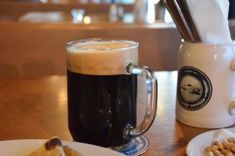 ristorante – birra scura, Mag.2016 (Bratislava)