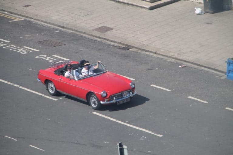 dalla ruota panoramica – auto rossa, Maggio 2016 (Brighton)