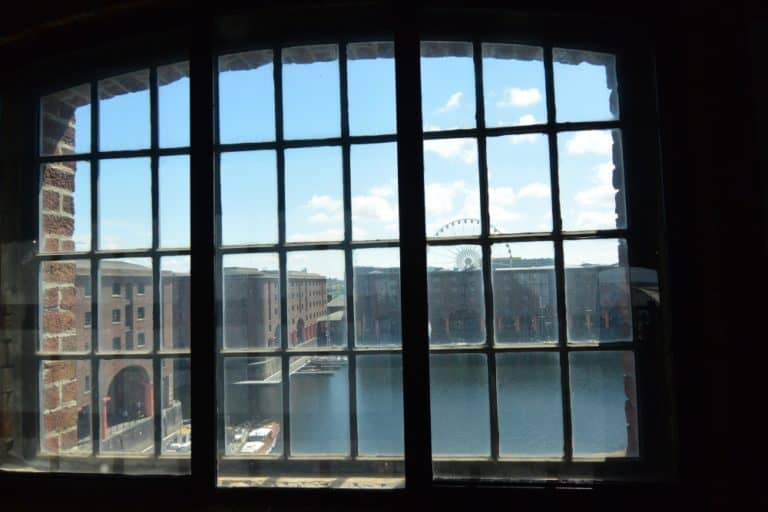 ristorante – finestra, Mag.2016 (Liverpool)