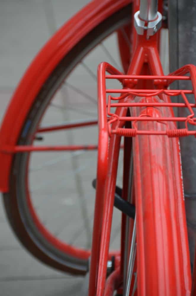città – bicicletta rossa, Mag.2016 (Bratislava)