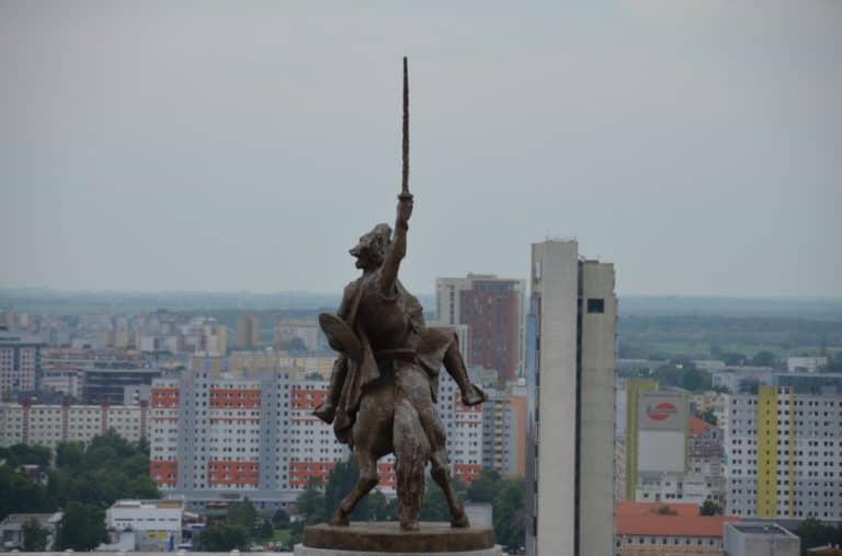 castello – statua, Mag.2016 (Bratislava)
