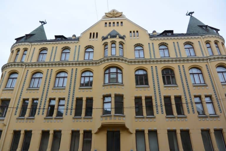 Cat House, La casa del Gatto a Riga in Lettonia