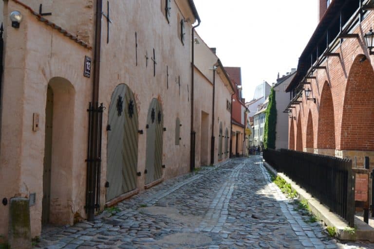 town – cobbled street, July 2016 (Riga)