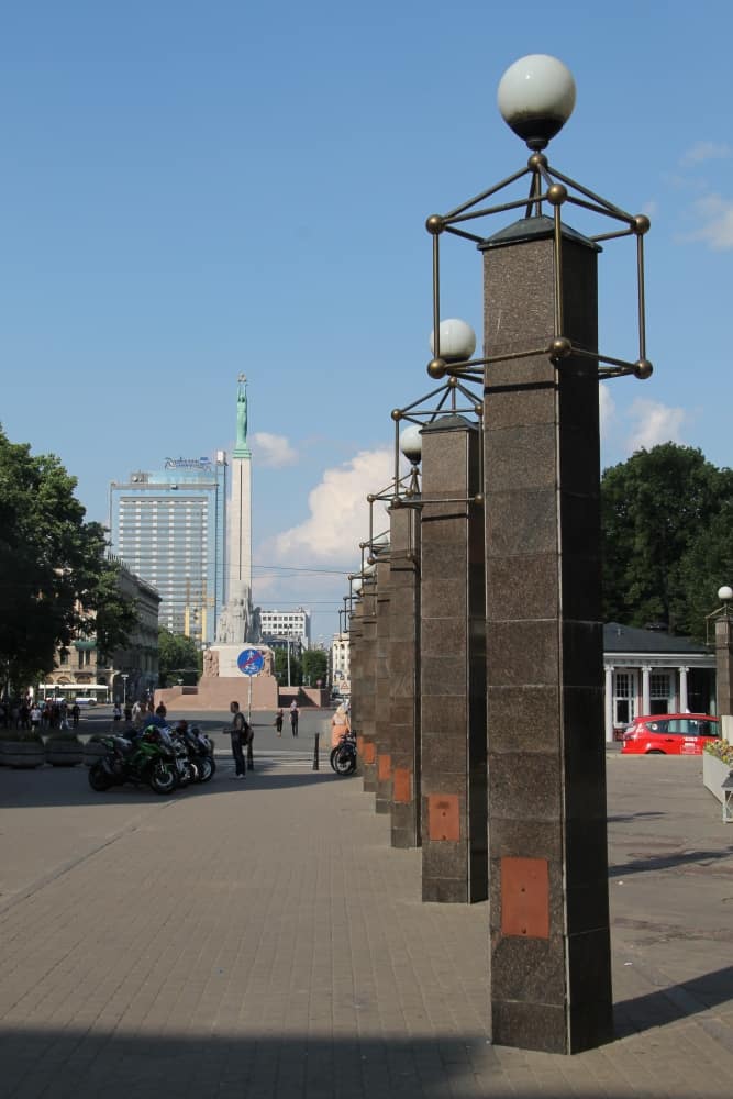 town – tow of lamps, July 2016 (Riga)
