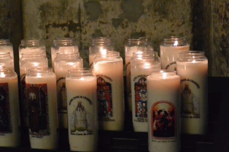 cattedrale – candele, Mar.2015 (Chartres)