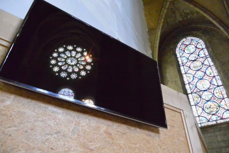 cattedrale – riflesso sullo schermo, Mar.2015 (Chartres)