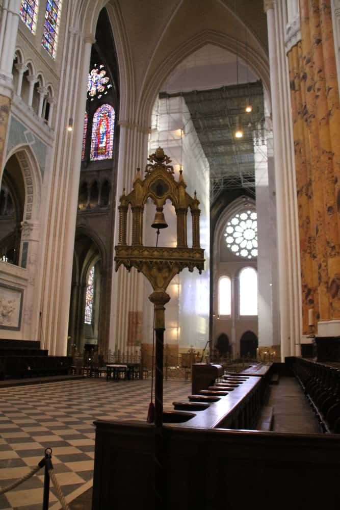 cathedral – bell, Mar.2015 (Chartres)