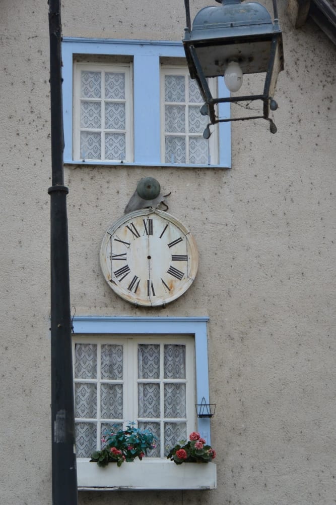 città vecchia – orologio rotto, Mar.2015 (Chartres)