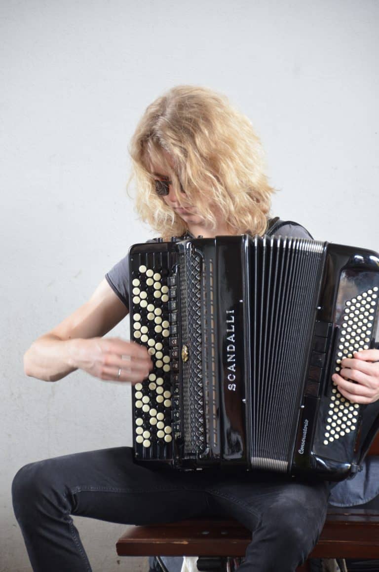 Poland, Gdansk – accordionist, Aug.2016 (Gdansk)