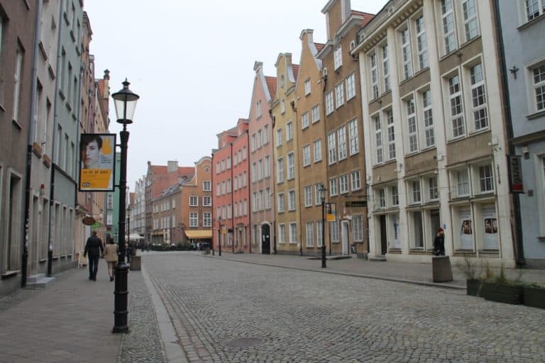città principale – strada tranquilla, Ott.2015 (Danzica)