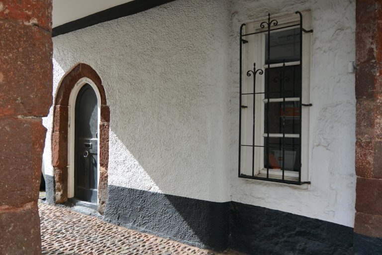 England, Topsham – alley, Aug.2016 (Topsham)