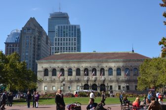 ボストン－高層ビルと街灯 2016年10月