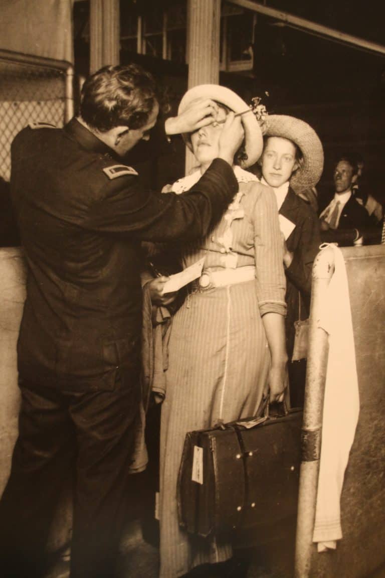New York, Ellis Island – old photo1, Sept.2016 (Nueva York)