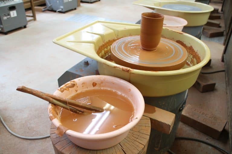 Sado Island, Aikawa – Mumyouiyaki Pottery, Aug.2016 (Sado Island)