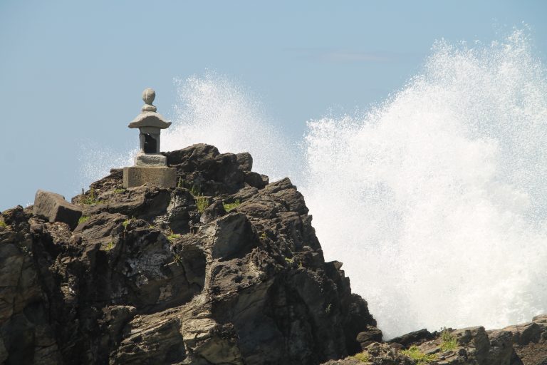 Sado Island – little shrine, Aug.2016 (Sado Island)