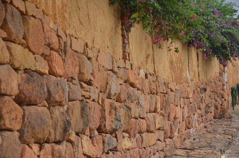 Barichara – wall, Dec.2016 (Barichara)