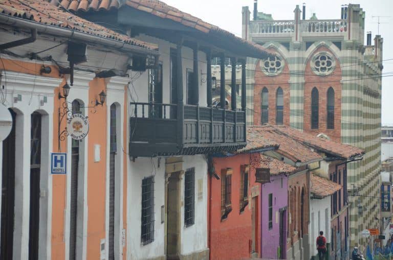 Bogota, La Candelaria – row of houses, Dec.2016 (Bogota)