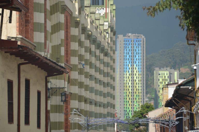 ボゴタ、ラ・カンデラリア－建物 2016年12月 (ボゴタ)