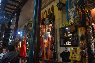 Bogota, Usaquen – church in shopping centre, Dec.2016